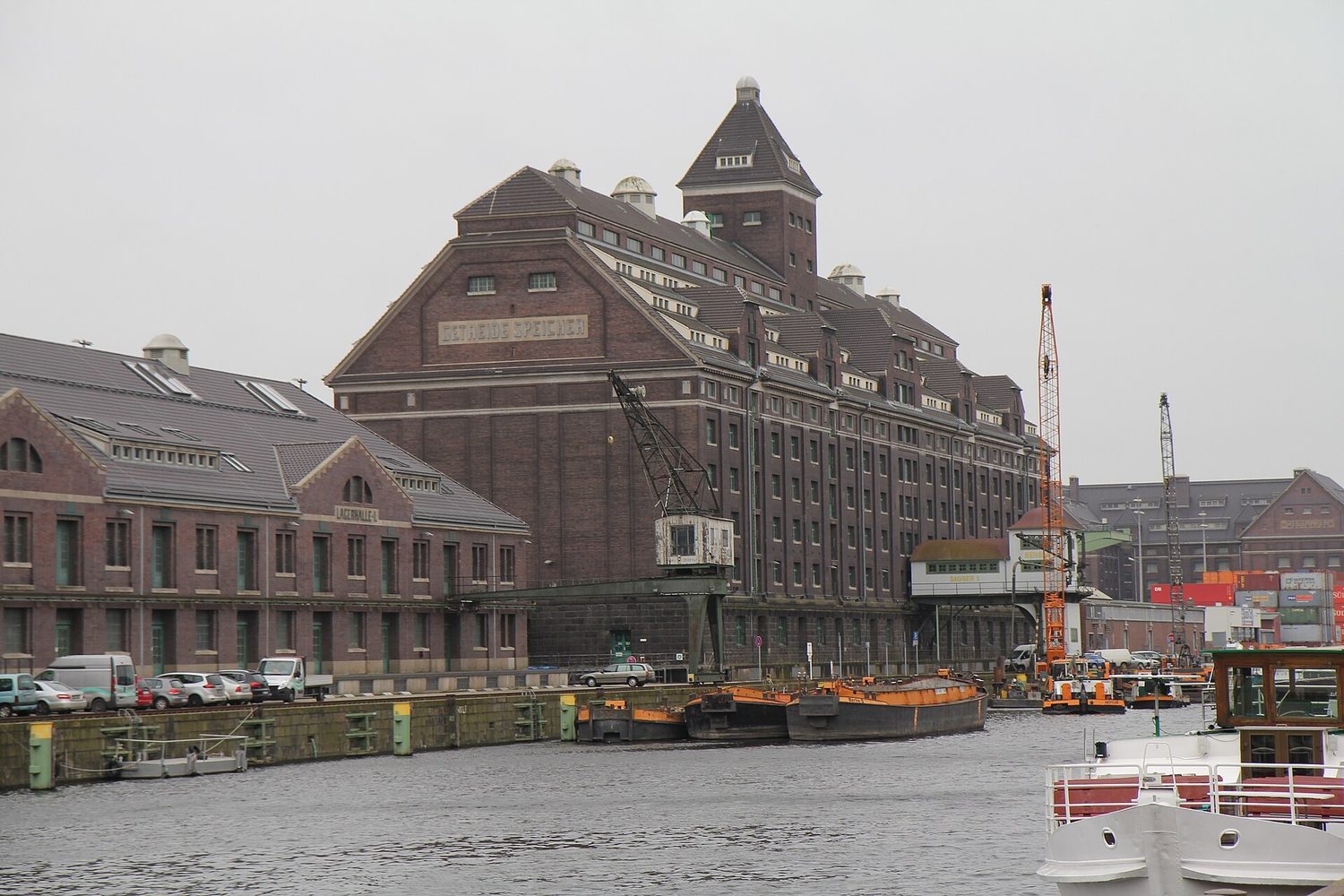 Warehouse buildings at Berlin Westhafen near WECC
