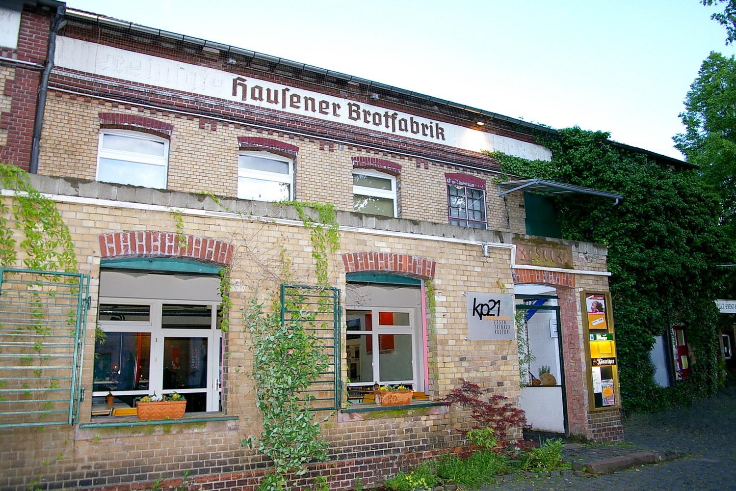 Brick building of Brotfabrik Frankfurt in the Hausen district